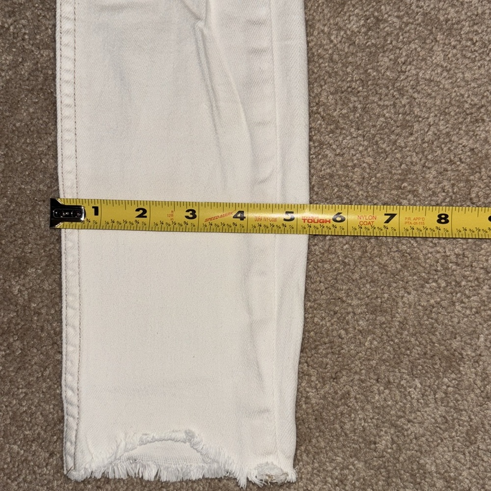 Free People Cropped Jeans White 5-Pocket Chewed Hem Distressed, Size 24 - Picture 12 of 16